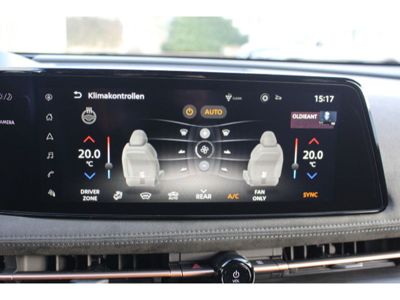 Nissan Ariya 87 kWh Evolve Pack - HUD, PGSD, Winter,360°