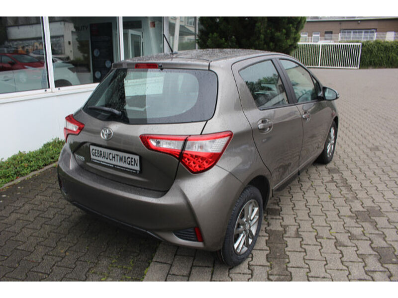 Toyota Yaris 1.0 VVT-i Comfort -Klima, Kamera, Safety, TFT