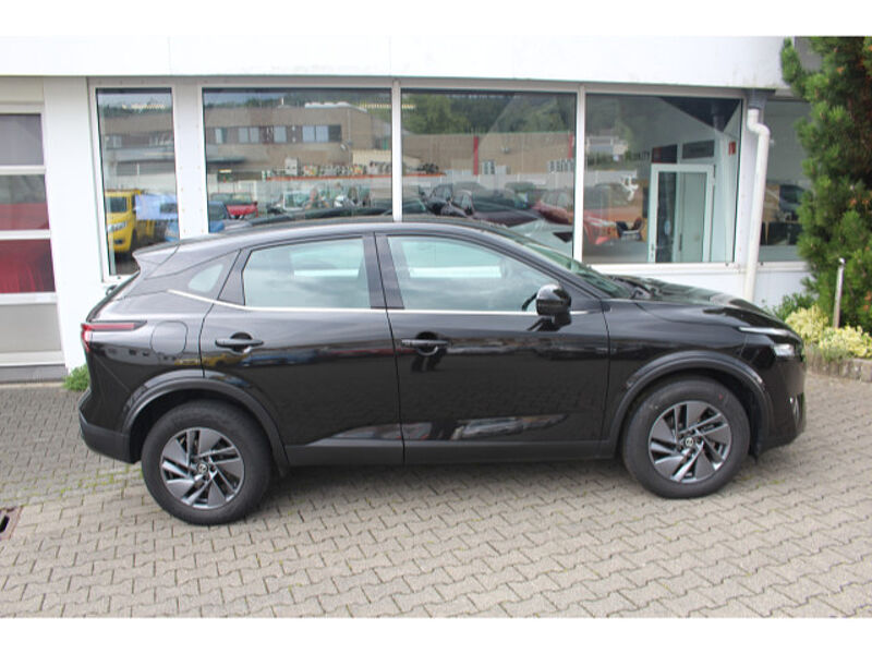 Nissan Qashqai 1.3 DIG-T Acenta-Klima, Navi, SHZ, PDC, AHK