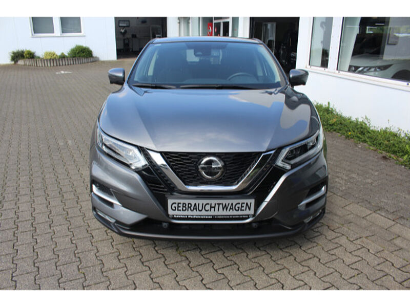 Nissan Qashqai 1.3 N-Connecta - Sitzhzg, Navi,360°, Klima