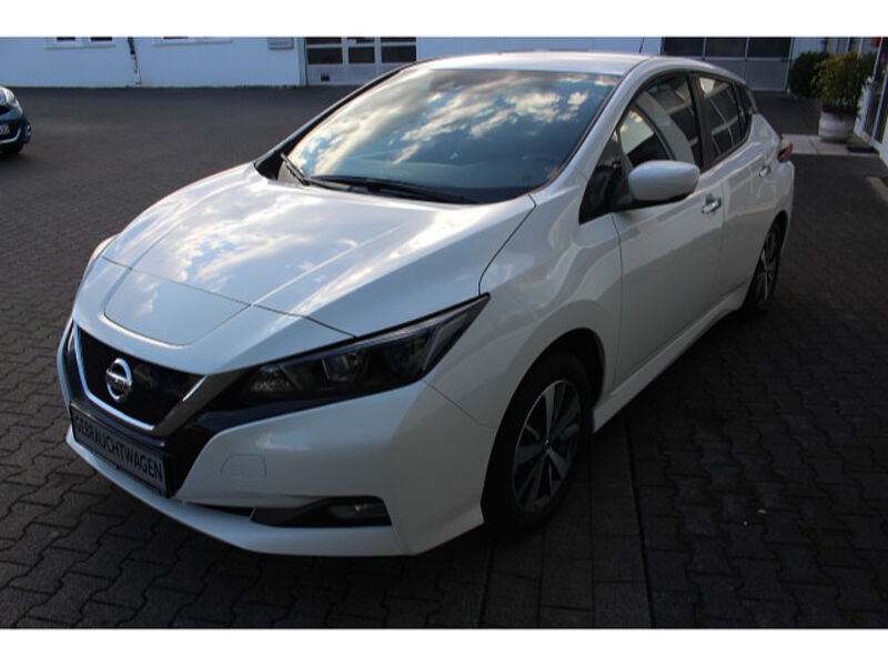 Nissan Leaf 40 KWh Acenta - Winter, Navi, Kamera, Carplay