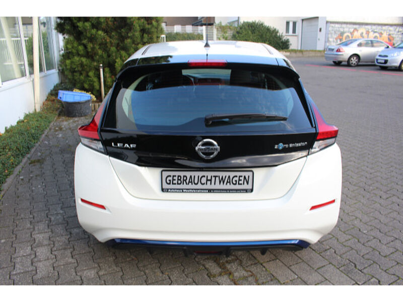 Nissan Leaf 40 KWh Acenta - Winter, Navi, Kamera, Carplay