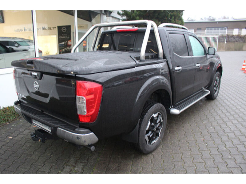 Nissan Navara NP300 Tekna Double Cab 4x4-AHK, Navi,360°