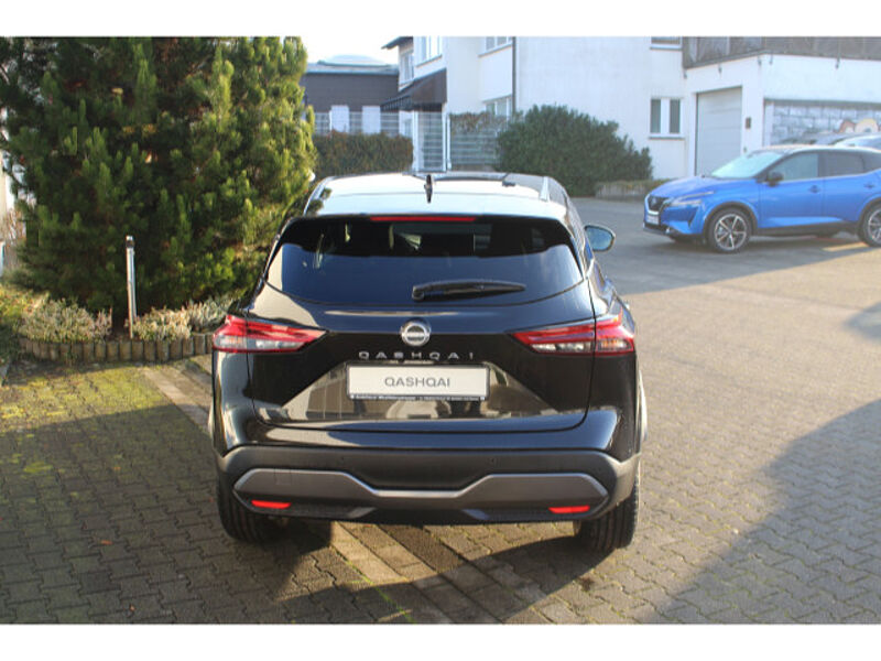 Nissan Qashqai 1.3 N-Connecta - Navi, Klima, SHZ, LED, uvm.